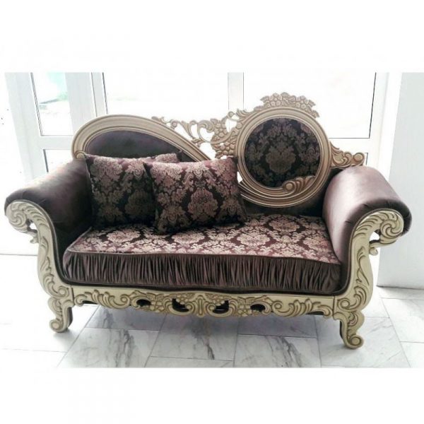 Кушетка София