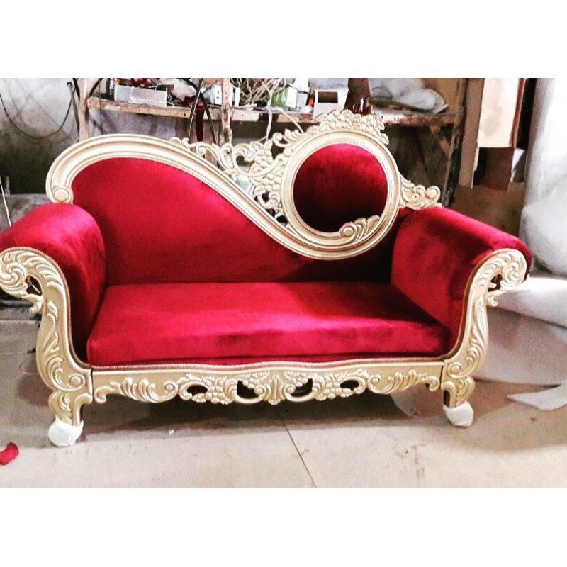 Кушетка София